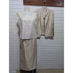 Perception Women's Beige With Checked Pattern Tank 3-Piece Dressy Suit Set Size